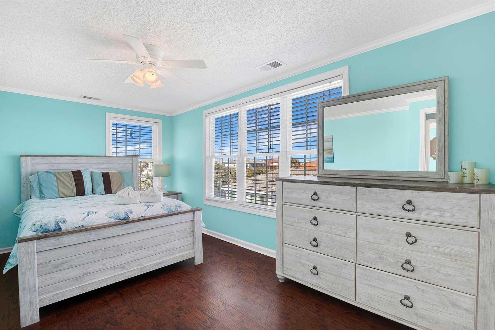 Ocean Front 101-3 * Tybee Island